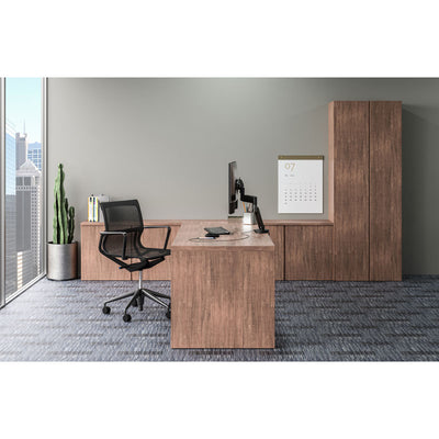 Chief Koncis USB Charging Hub D1UB-NA, office desk installed room view