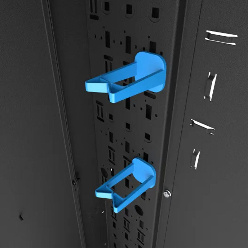 Middle Atlantic VWM Backpan VWM-BP-3610-BW, rack cabinet cable-management rings