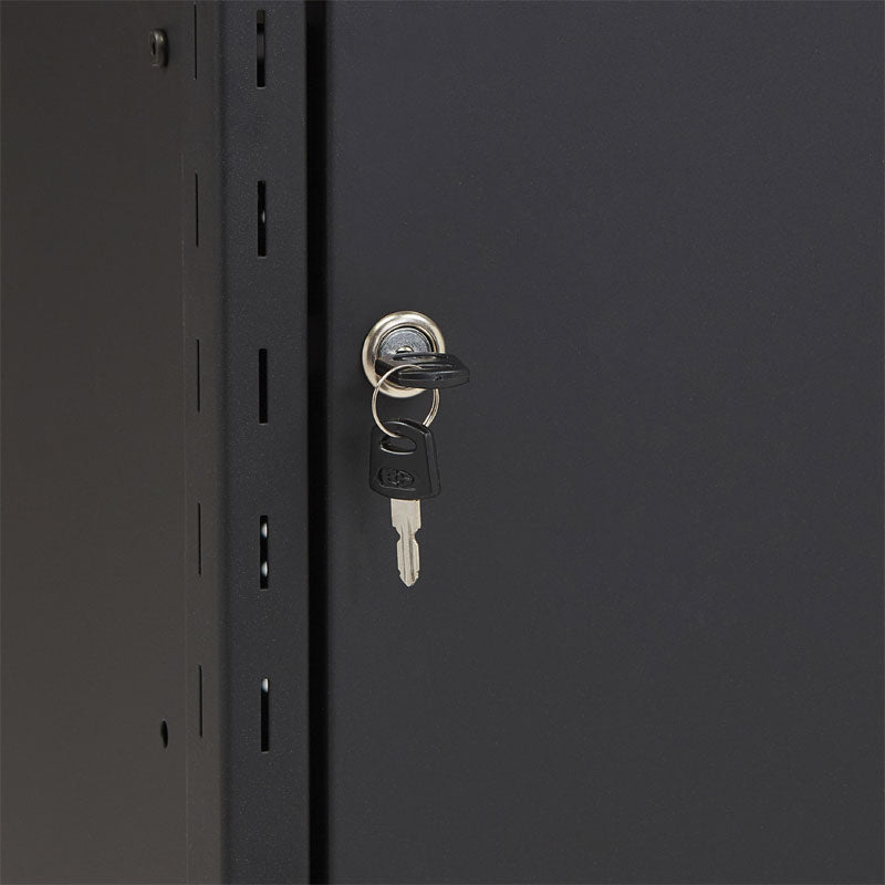Oklahoma Sound Jumbo Plus Presentation Cart PRC450, presentation cart door lock detail