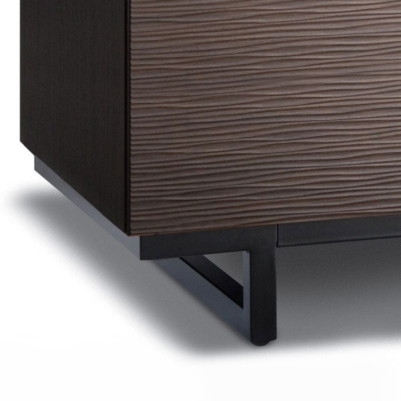 Salamander Designs Chameleon Tube Base CA/TB/Q/B, AV cabinet textured wood corner detail
