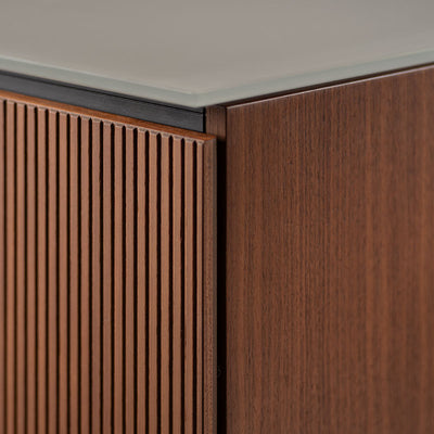 Salamander Designs Manhattan 347 AV Cabinet C/MH347/MW/TG, slatted wood door corner detail