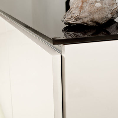 Salamander Designs Miami 347 AV Cabinet C/MM347/GW/BK, gloss white cabinet door corner detail