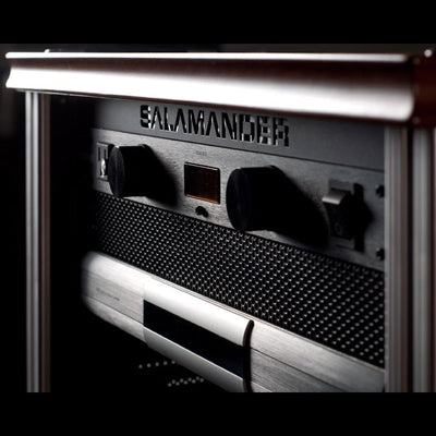 Salamander Designs Component Length Rack Rails SA/RM4U, equipment cabinet component controls close-up